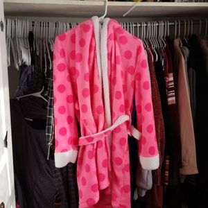 °.•*ONE SIZE*•.° Emme Jordan Polka Dot Robe
